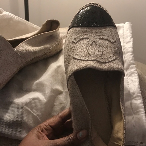 Chanel reptile print espadrille - Picture 2 of 3